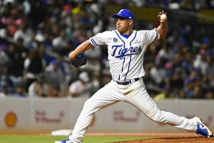 Se igualó la serie final entre Licey y Estrellas; ganaron los felinos