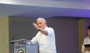 Senador Taveras Guzmán destaca impacto social del Centro de Formación Mamá Tingó 