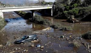 La empapada California espera un &uacute;ltimo diluvio