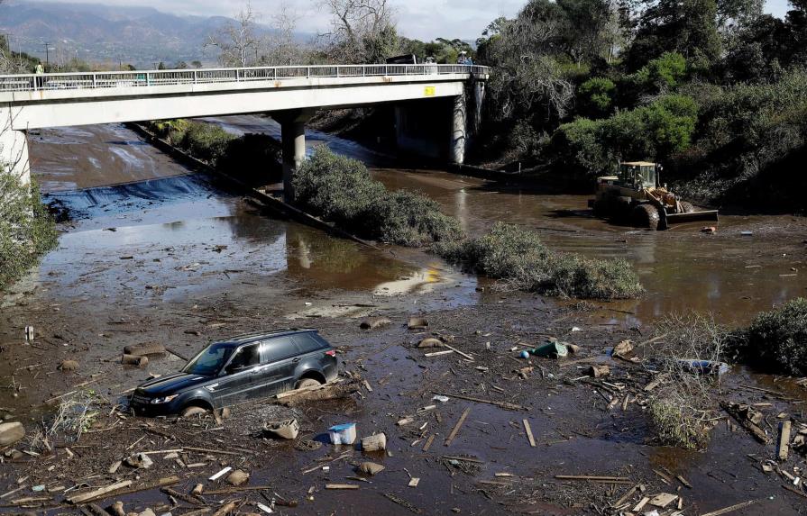 La empapada California espera un último diluvio