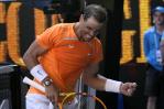 Nadal sufre para ganar en 1ra ronda de Australia