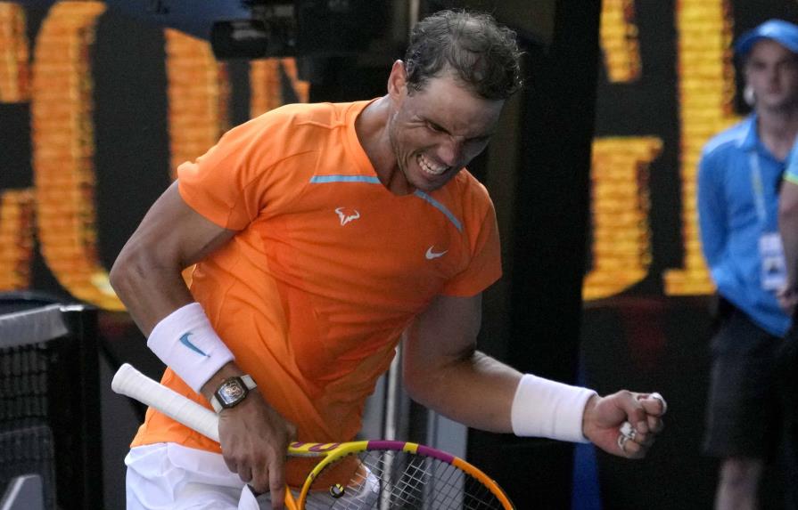 Nadal sufre para ganar en 1ra ronda de Australia