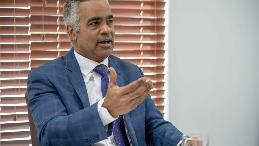 Joel Santos: “La oposición lo que busca es convertir la palabra ‘fideicomiso’ en una mala palabra”