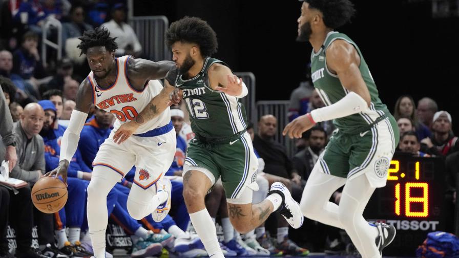 Julius Randle anota 42 en el triunfo de los Knicks sobre Pistons Julius Randle anota 42 en el triunfo de los Knicks sobre Pistons