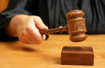 Condenan abogado a diez años de prisión por violar sobrina de su esposa