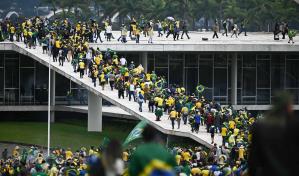 Los 10 riesgos políticos que amenazan a América Latina en 2023, según índice