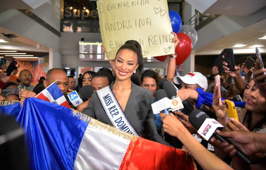 Andreína Martínez a su llegada a RD: Me siento orgullosa de mover a todo un país