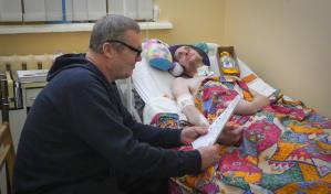 Ucrania: Un padre y su hijo pagan el precio de la guerra