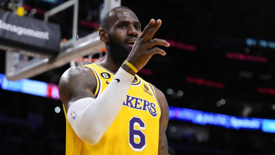 VIDEO | LeBron anota 48 y corta mala racha con victoria ante Rockets VIDEO | LeBron anota 48 y corta mala racha con victoria ante Rockets