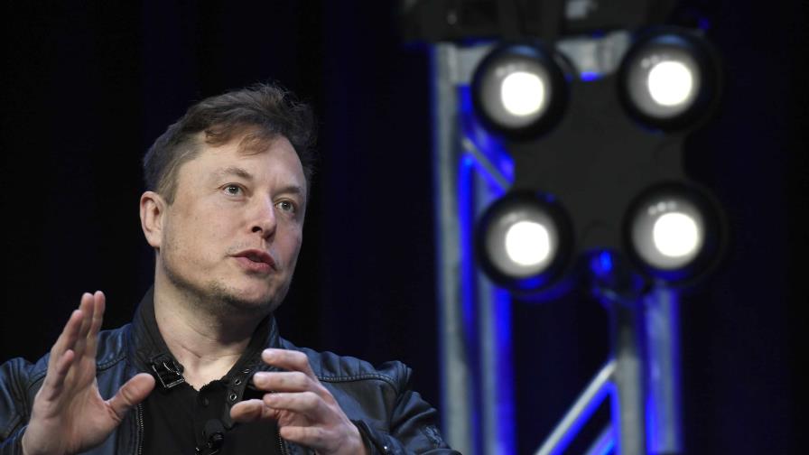 El drama de Elon Musk en Twitter ahora se traslada a Tesla