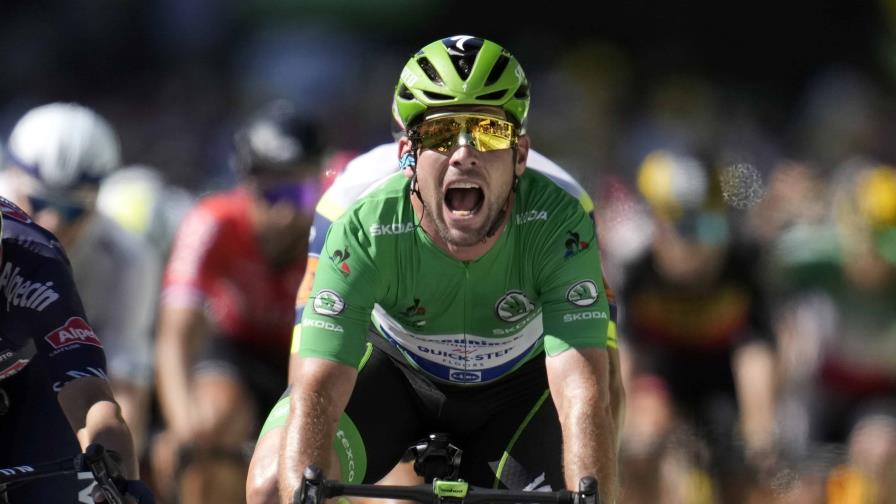 Cavendish, en busca de récords, firma con Astana