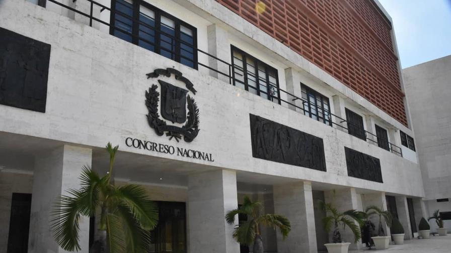 Estudio de ley de Régimen Electoral no reiniciará hasta que ratifiquen comisión especial