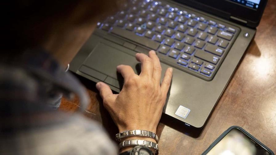 Hombre de Texas enamoró y estafó a mujeres con $1.6 millones