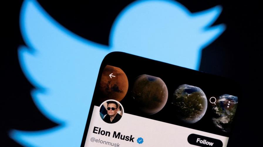 Twitter estudia vender USD 3,000 millones en acciones para pagar deuda, según WSJ