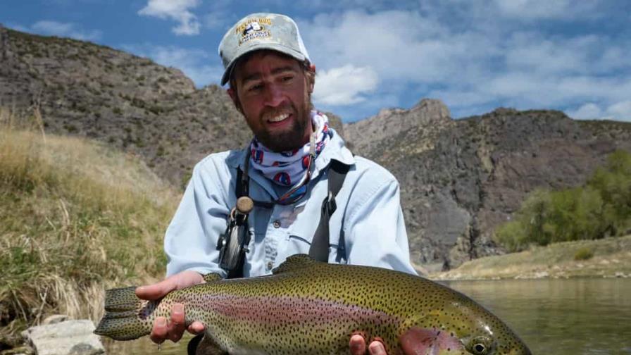 Comer un pescado de río en EEUU equivale a beber agua contaminada durante un mes, según estudio