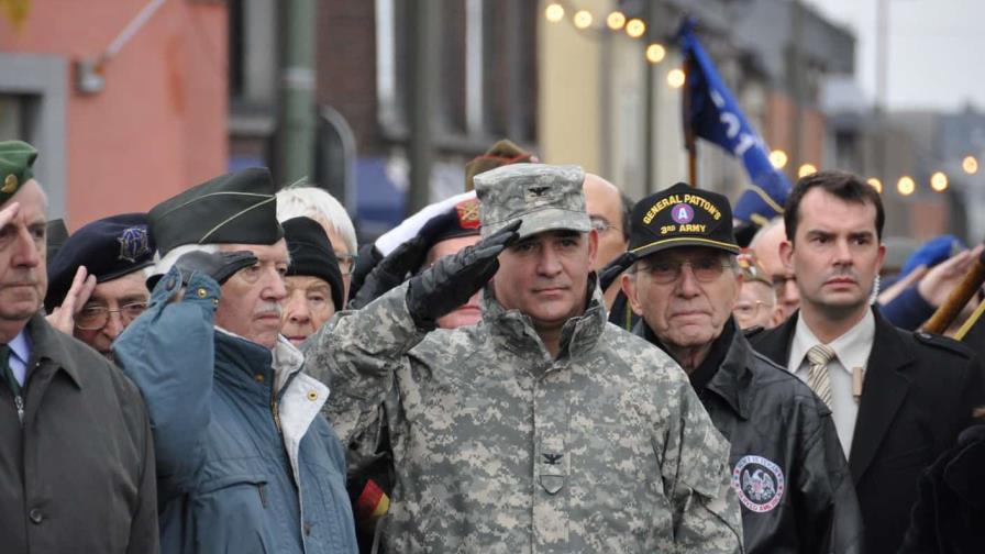 Los veteranos obtienen asistencia gratuita por emergencias de salud mental