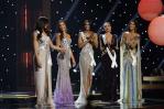 El momento en que misses consuelan a Miss República Dominicana e ignoran a Miss USA tras ganar Miss Universo