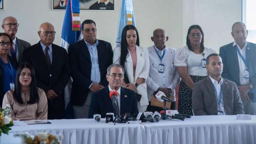 Retraso causa no se renueven pasaportes con libretas Retraso causa no se renueven pasaportes con libretas