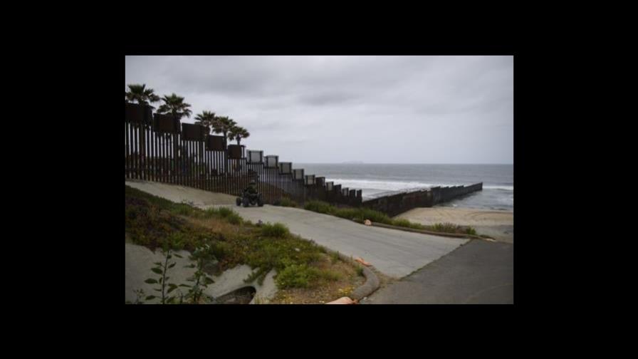 EEUU reanuda construcción de muro en el fronterizo Parque de la Amistad