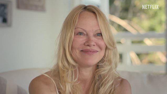 Pamela Anderson se muestra al natural a sus 55 años en tráiler de su documental “Pamela, a love story”