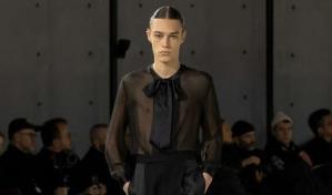 Saint Laurent demuestra que la moda hombre también puede ser sexy