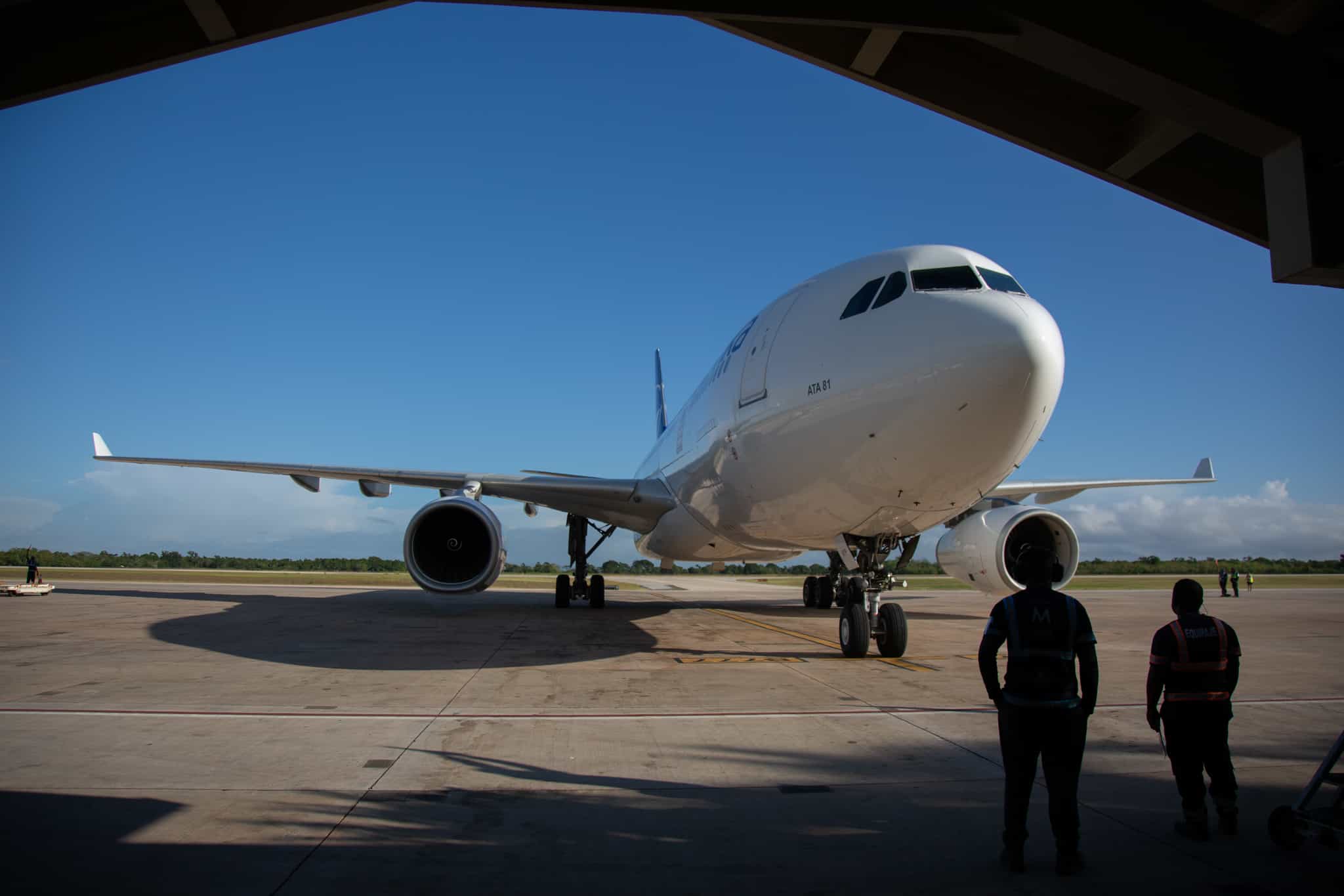 El vuelo TZ701 tuvo cerca de 12 horas de duración.