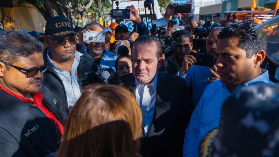 Paliza sobre derrumbe de edificio en La Vega: Lo importante es rescatar a las mujeres con vida