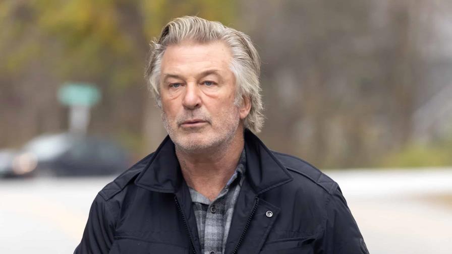 El actor Alec Baldwin enfrentará cargos por homicidio involuntario en rodaje