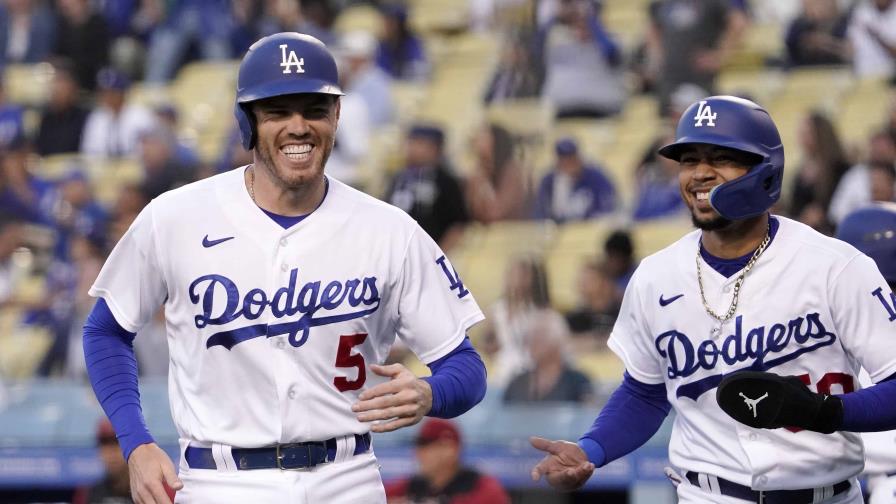 Dodgers pagarán 32 millones de dólares en impuesto a lujo Dodgers pagarán 32 millones de dólares en impuesto a lujo