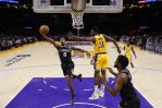 VIDEO | Kings derrotan a Lakers para su 5ta victoria seguida