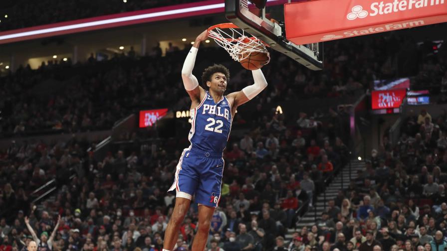 VIDEO | Embiid anota 32 y 76ers superan a Blazers por 105-95