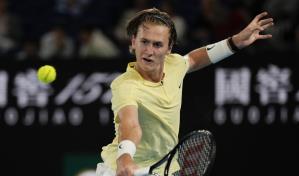 Korda, brillante, sorprende a Medvedev