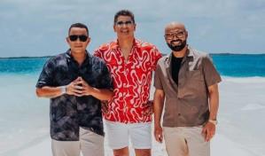 Eddy Herrera, Felipe Pel&aacute;ez y Omar Enrique presentan "A beber"