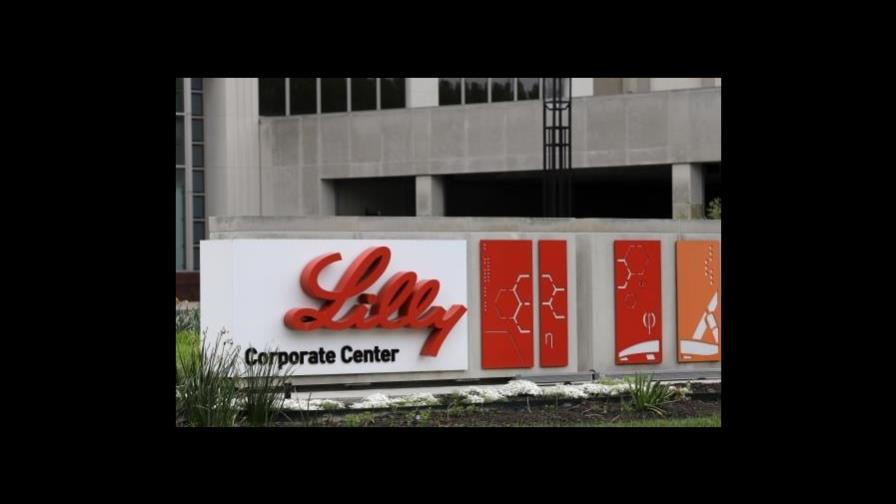 Bajan las acciones de Eli Lilly ante pedido de la FDA sobre medicamento para el alzhéimer