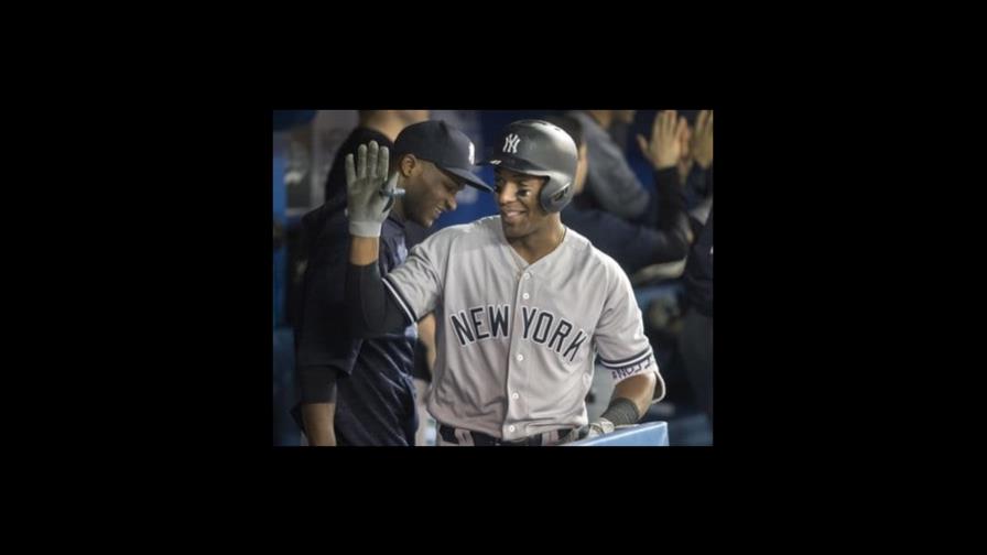 Andújar es puesto en asignación por los Piratas Andújar es puesto en asignación por los Piratas