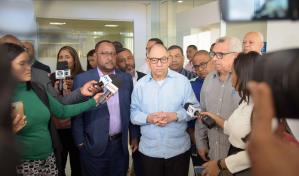 Detalles de la propuesta de reajuste salarial de centrales sindicales