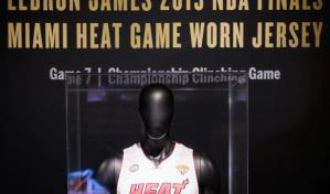 Las de Curry y James lideran la lista de las camisetas más vendidas de la NBA