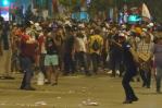 Siguen protestas en Perú con enfrentamientos que dejan decenas de muertos