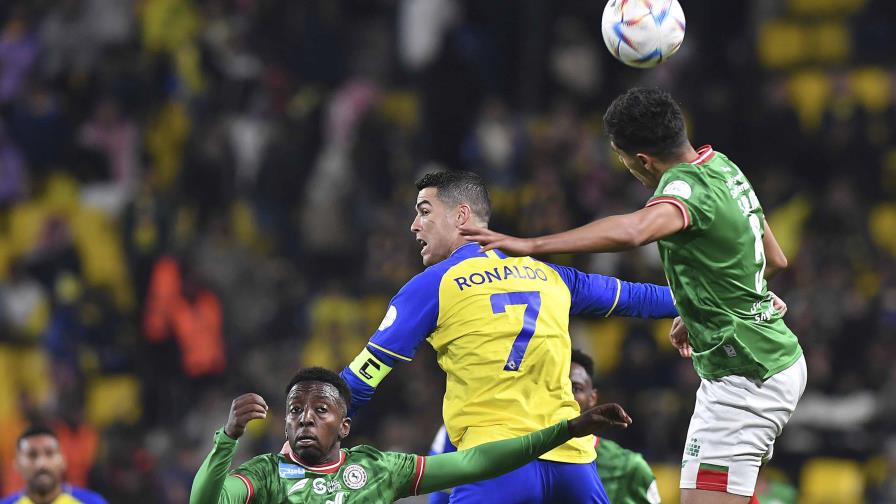 Ronaldo debuta con él Al Nassr en Arabia Saudi Ronaldo debuta con él Al Nassr en Arabia Saudi