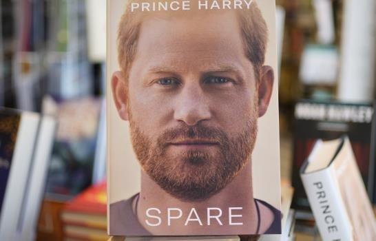 “Spare” del príncipe Harry supera los 3.2 millones de ejemplares vendidos