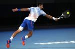 Mejor en la pierna, Djokovic apunta al título en Australia Mejor en la pierna, Djokovic apunta al título en Australia