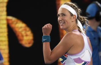 Bicampeona Azarenka elimina a Pegula en cuartos en Australia