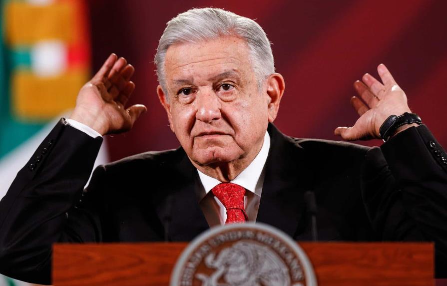 López Obrador avisa que no permitiría a Tesla instalarse en norte de México