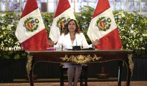 La presidenta de Perú pide tregua tras más de 50 muertos