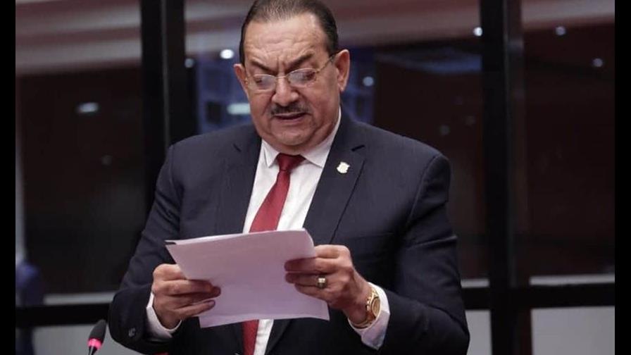 Senador Cristóbal Venerado Castillo presenta reforma que busca cambiar el cobro por residuos sólidos