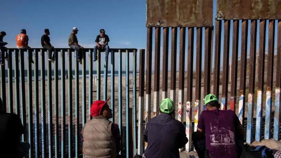 Republicanos del Congreso buscan consenso sobre ley que restringe migración Republicanos del Congreso buscan consenso sobre ley que restringe migración