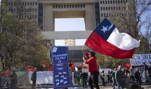 Aprueban en Chile comisión que redactará borrador de Constitución que releve la de Pinochet