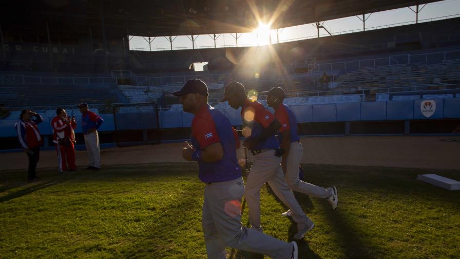 Robert, Moncada y Céspedes, en equipo de Cuba para Clásico Robert, Moncada y Céspedes, en equipo de Cuba para Clásico