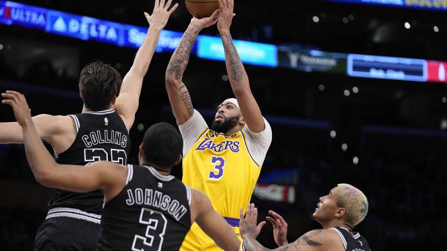 VIDEO | Davis vuelve con 21 puntos y los Lakers derrotan a los Spurs VIDEO | Davis vuelve con 21 puntos y los Lakers derrotan a los Spurs