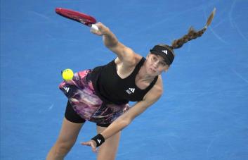 Rybakina vence a Azarenka para pasar a la final en Australia